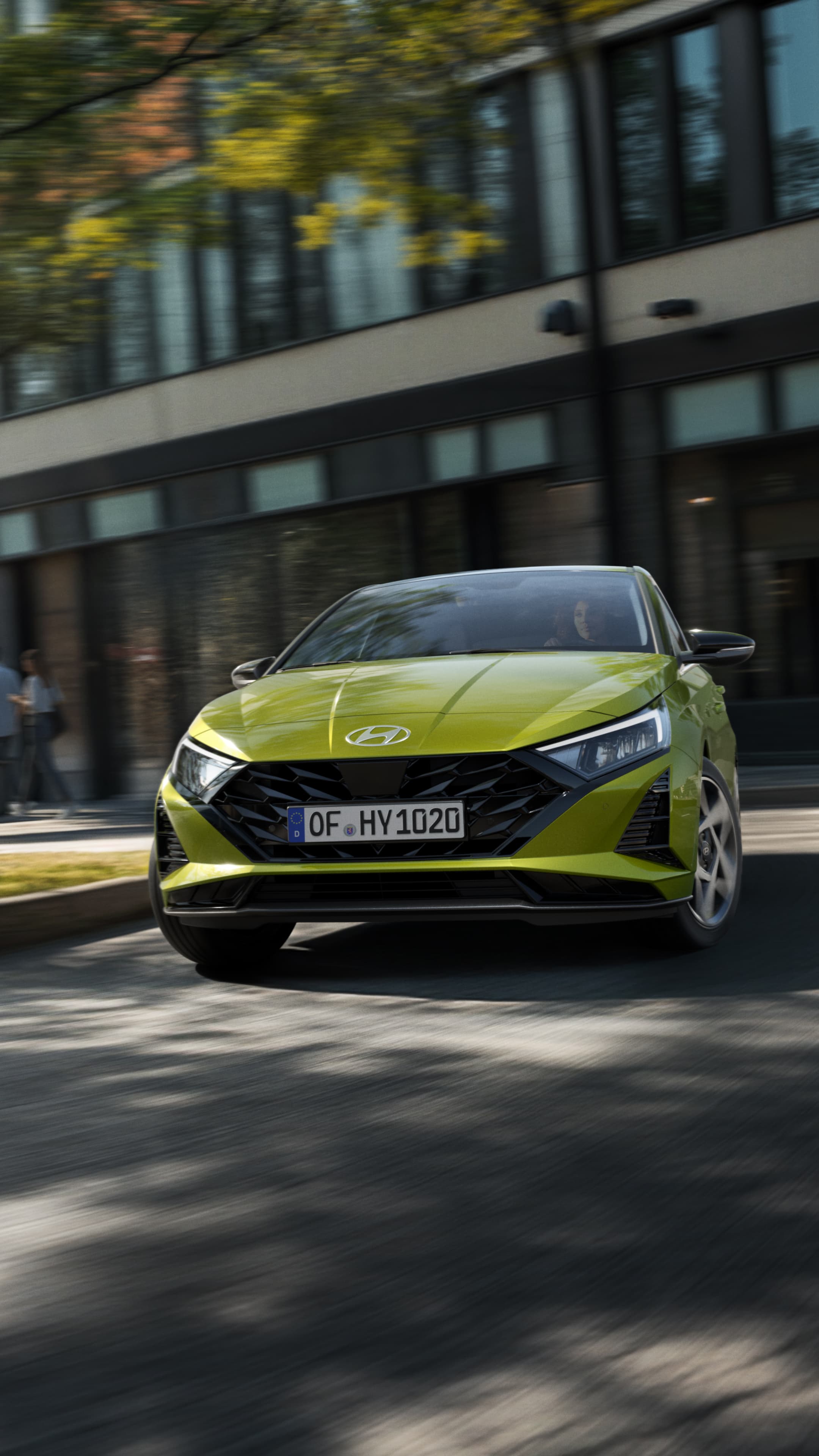 i20