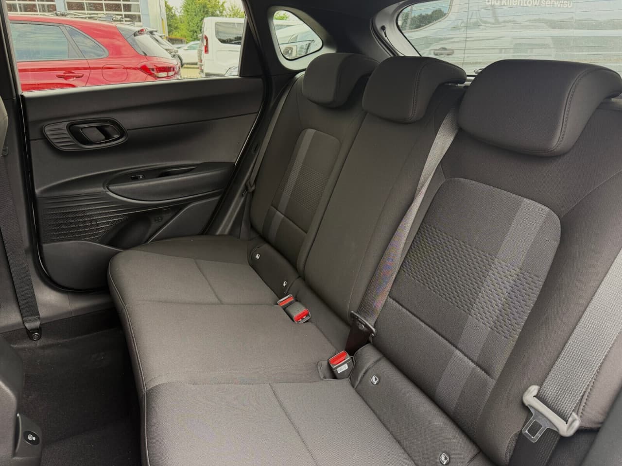 Hyundai i20 - zdjęcie 14