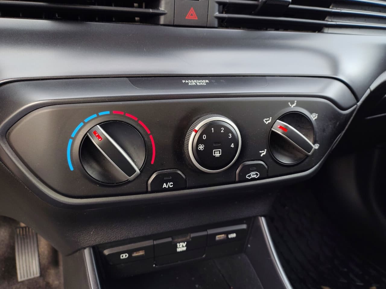 Hyundai Bayon - zdjęcie 19