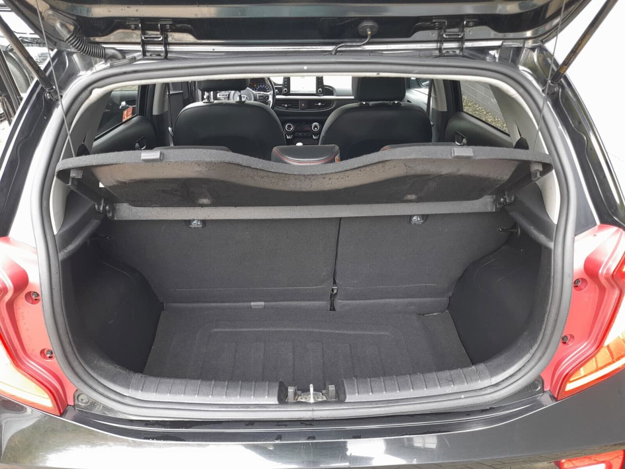 Kia Picanto - zdjęcie 20