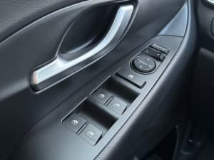 Hyundai i30 - miniatura 10